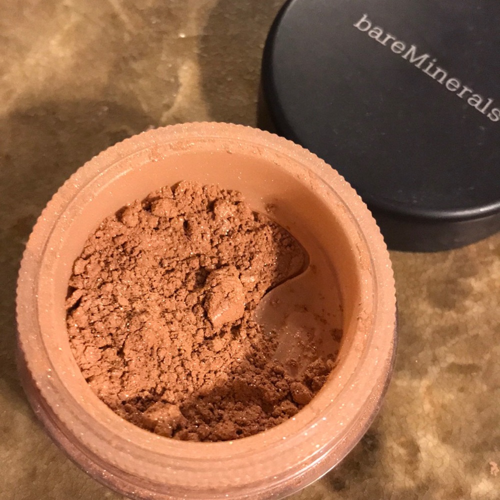 Bare minerals